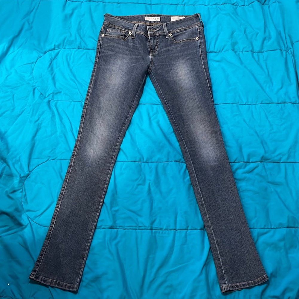Medium rise skinny Jean